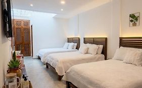 La Toscana Hostel